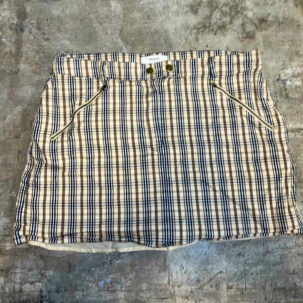 Forever 21+ Plaid Buttoned Skirt